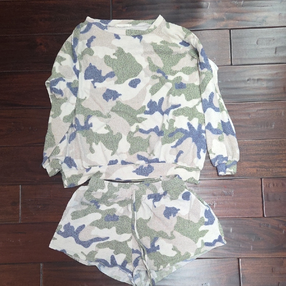 Women's Camouflage Pajama Set